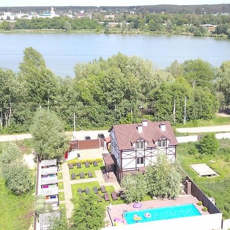 На Борту Kiev Eksteriør bilde
